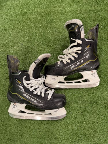 Bauer Supreme M40 Hockey Skates | Size 4.5 Fit 2