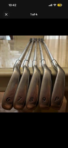 Callaway Strata Irons