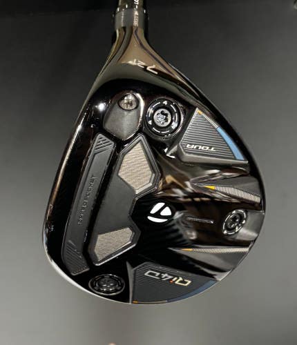 TaylorMade Qi4D Tour 21* 7 Wood X-Stiff Reax 75g RH Used