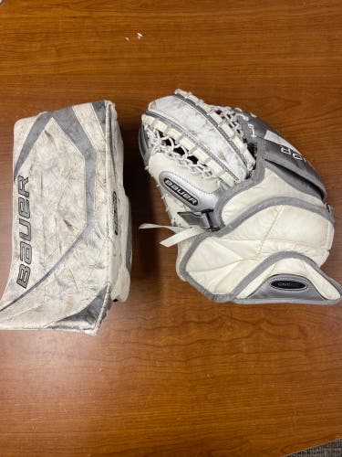 Junior Bauer Supreme One60 Goalie Gloves & Blockers Regular (Used)
