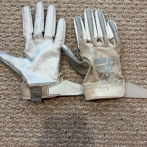 White Large Youth Adidas Gloves (Used)