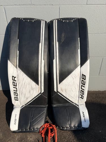 Bauer Supreme M5 Pro Senior Goalie Leg Pads | Size Large