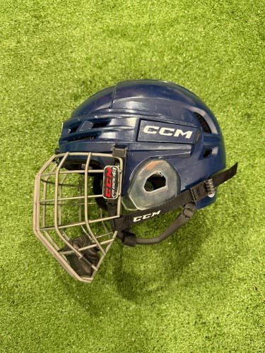 CCM Tacks 720 Helmet | Medium w/ Cage
