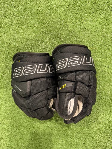 Bauer Supreme Ultrasonic Gloves | 12"