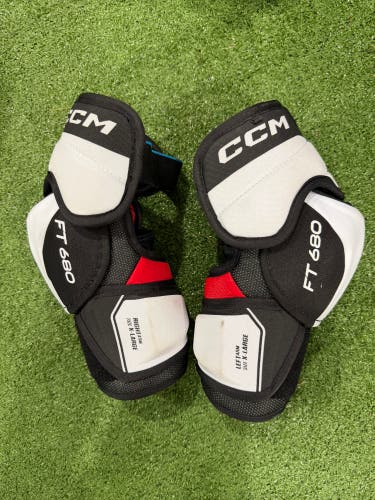 CCM JetSpeed FT680 Elbow Pads | Senior Extra Large