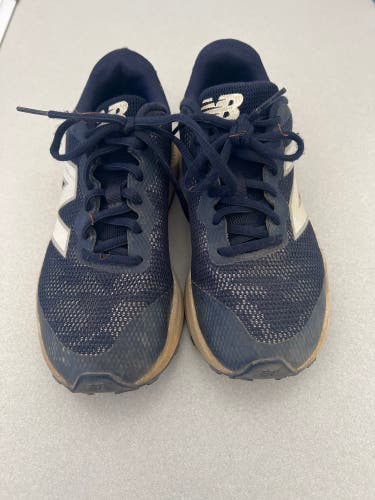 Blue Unisex 4Y (Big Kids / Youth) Youth New Balance Shoes (Used)