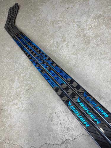 3 PACK 95 Flex P92 Senior Bauer Pulse Right Hand Hockey Stick (New) Pro Stock