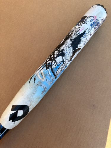 DeMarini Fly Swatter Composite Bat (-6) 28 oz 34" (Used)
