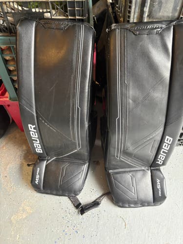 Black, Bauer Supreme M5 Pro Goalie Leg Pads (Used) For Sale