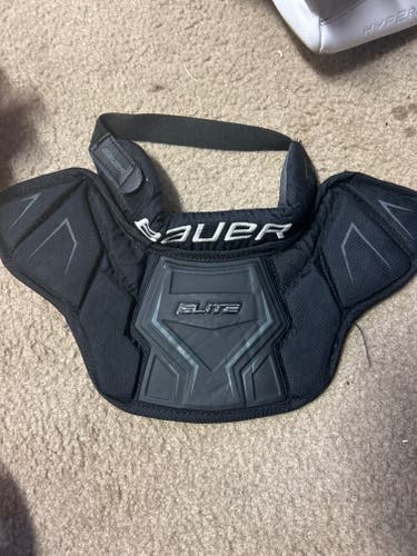Senior Bauer Elite Goalie Neck Guard (Used)