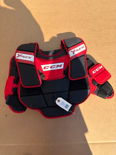 Youth Large/Extra Large CCM YTFlex Goalie Chest Protector (Used)