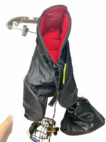 Bauer Junior Medium Hockey Pants - Black