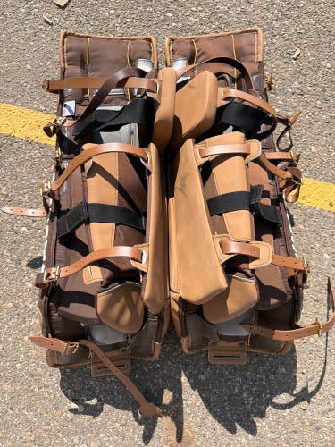 Vaughn Velocity V6 Goalie Full Set Regular (Used)