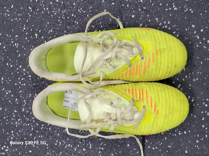 Used Nike PHANTOM Soccer Cleats Optic Yellow Junior 03.5 11849-S000043622