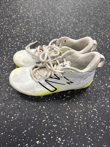 Used New Balance LAX Cleats Boys Lime And White Junior 02 11849-S000043600