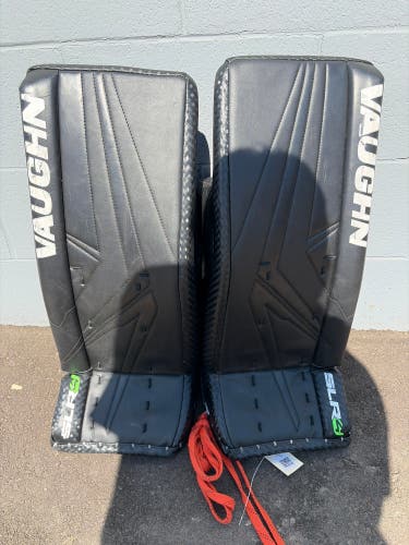 Black 24" Junior Vaughn SLR4 Goalie Leg Pads (Used)