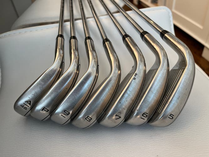 Men's Callaway Rogue Right Handed Iron Set Stiff Flex 7 Pieces (Used)