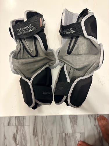 Bauer Referee (New)