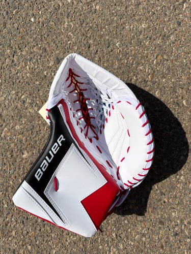 Intermediate Bauer SV Pro Goalie Glove | Regular (New)
