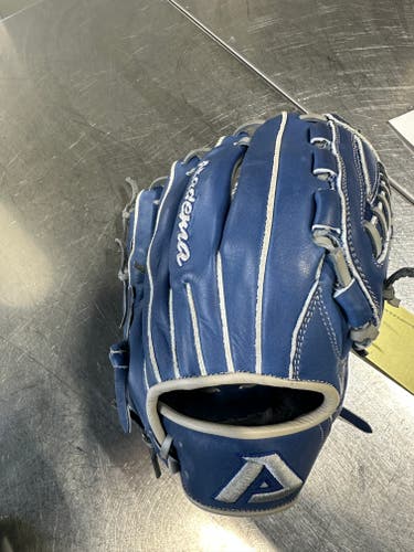 RH Akadema AMO 102 Baseball Glove 11.75" (Used)