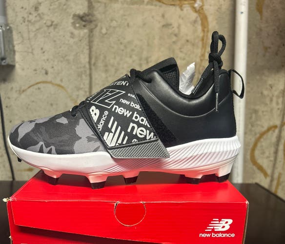 New Balance Lindor Molded Cleats