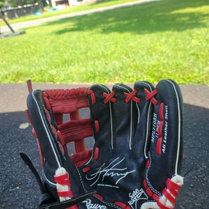 2019 Rawlings RH Infield Baseball Glove 11" (Used)