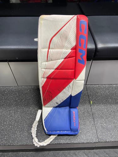 CCM EFlex 6.5 30+1 Goalie Pads (Used)