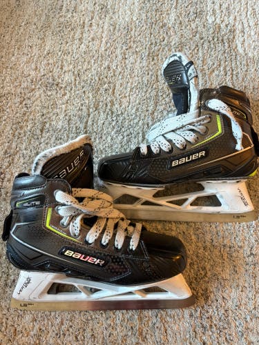 Intermediate Bauer Elite Hockey Goalie Skates Size 5 (Used)