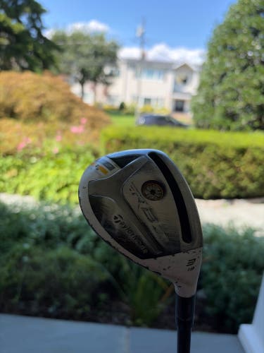 TaylorMade RBZ Right Handed Fairway Wood 3 Wood (Used)
