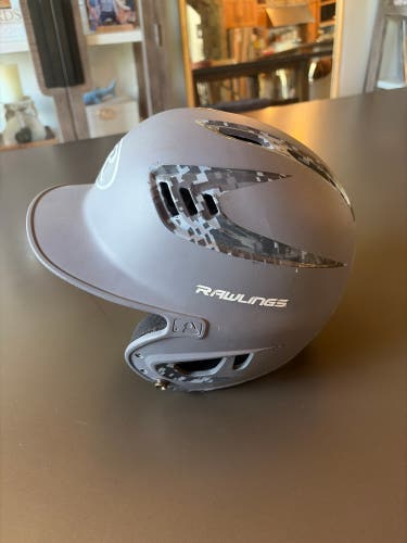 6 3/8 - 7 1/8 Rawlings R16 Junior Batting Helmet (Used)