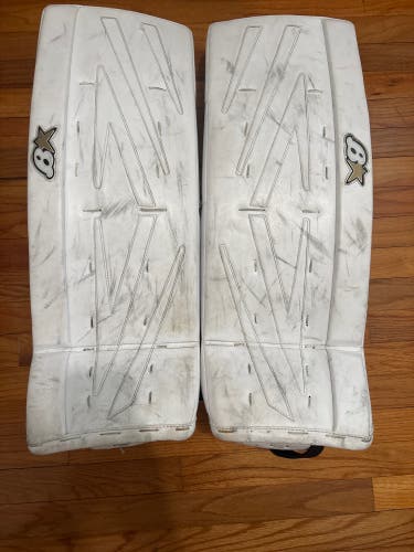 28" Brian's Netzero Goalie Leg Pads (Used)