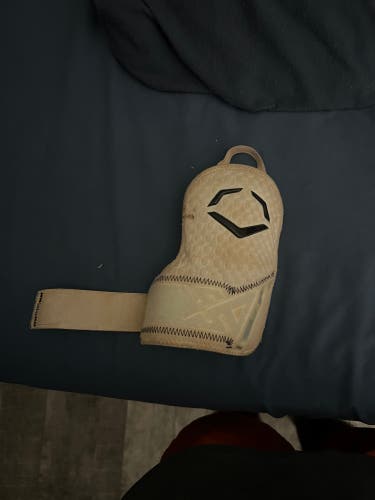 White Senior EvoShield Hand guard Wrist Guards (Used)