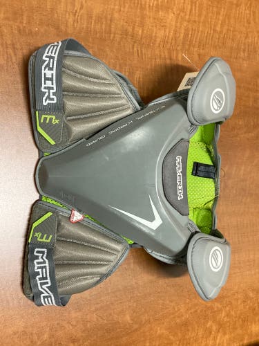 Medium Youth Maverik MX Shoulder Pads (Used)