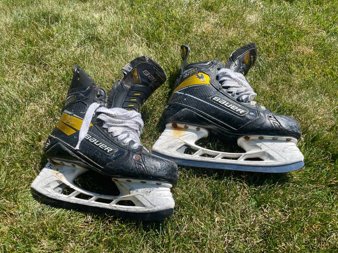 Bauer Supreme Ultrasonic Hockey Skates Regular Width 9 Ti Pulse 280 Runners