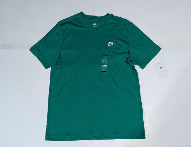 Green Medium Men's Nike Shirt (New) Nike Sportswear NSW Men’s Embroidered Short Sleeve AR4997-324