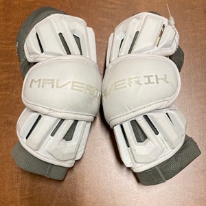 Medium Youth Maverik Max Arm Pads (Used)