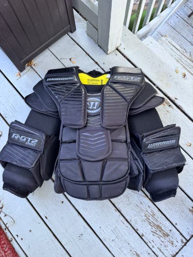 Small Warrior Ritual GT2 Pro Goalie Chest Protector (Used)