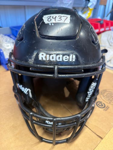 USED RIDDELL FLEX ADULT HELMET - MEDIUM - FLAT BLACK
