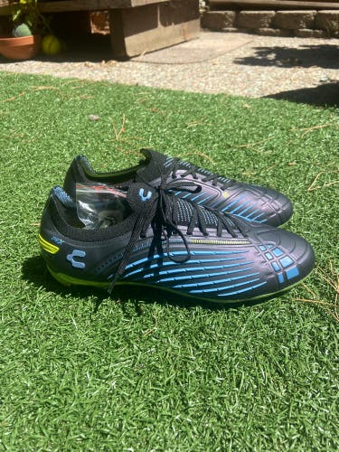 Black Charly Stingr PFX Men's Size M 9.5 (W 10.5) Soccer Cleats (New)