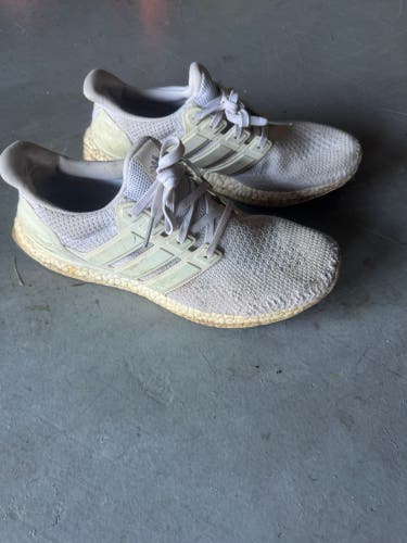 Men's Size M 10.5 (W 11.5) Adult Adidas Ultraboost Shoes (Used)