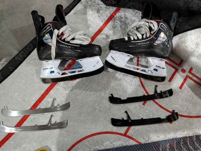 Black True HZRDUS 9x Hockey Skates Regular Width Size 3.5 (Used) With 3 sets of Steel Bladetech