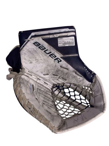 Bauer M5 Pro Intermediate Goalie Catch Glove