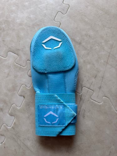 Blue Junior EvoShield Sliding Mitt (Used)