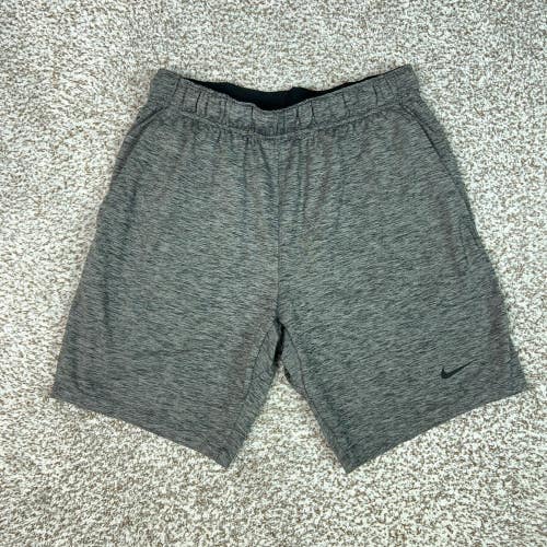 Nike Shorts Mens Medium Gray Dri FIT Athletic Gym Training Sports Swoosh Casual