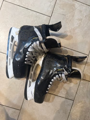 2018 Bauer Supreme 2S Pro Hockey Skates Pro Stock 8.5 (Used)