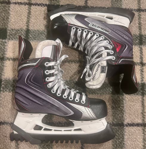 Bauer Vapor X50 hockey skates size 7 D used but nearly NEW