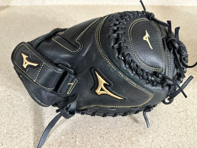 Mizuno MVP Prime RH Catcher's Softball Glove 34" (Used)