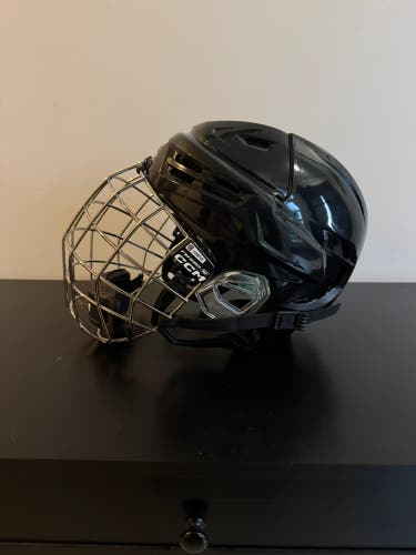 Medium Bauer Re-Akt 65 Helmet Pro Stock (New) with Medium CCM FM580 Chrome Cage