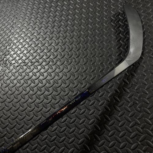 *NEW* SR CCM Ribcor Trigger 10 Pro Right Handed Hockey Stick - P29 95 Flex