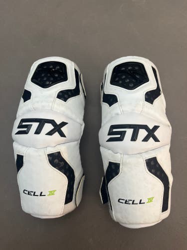STX Cell IV Lacrosse Elbow Pads Size Large White/Black Adjustable Velcro Straps